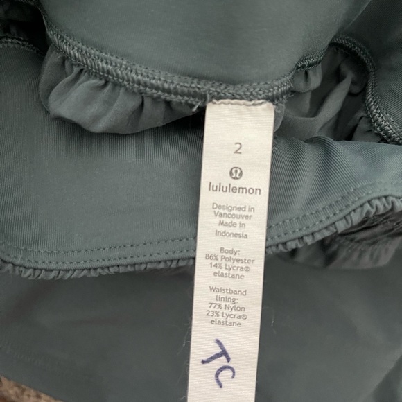 Lululemon joggers - Picture 6 of 6